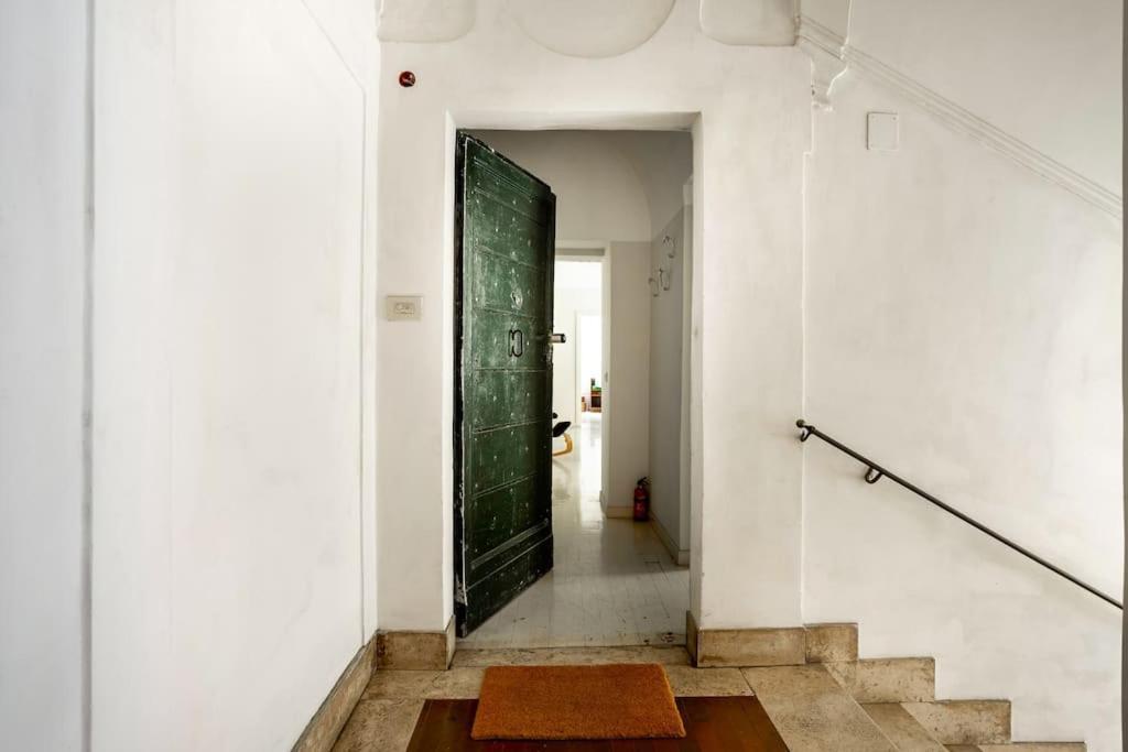 Best Authentic Apartment Monti 5 Mins From Colosseum Esterno foto